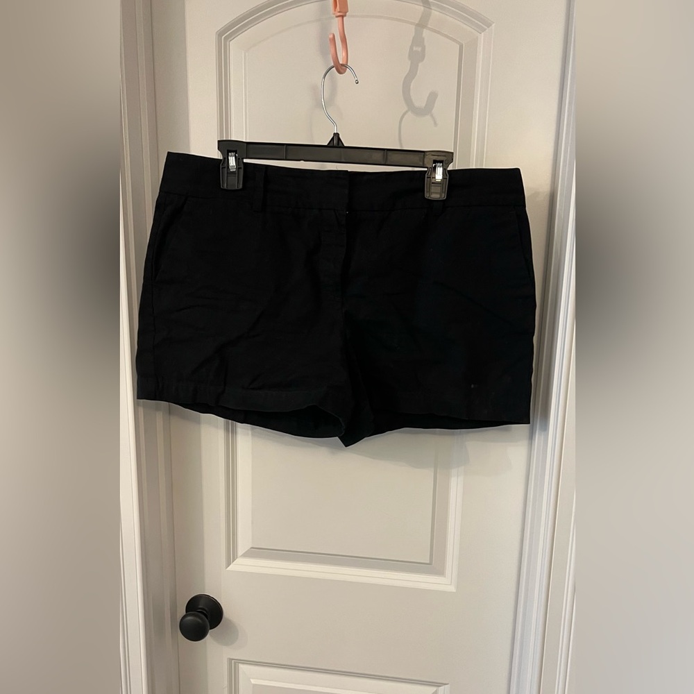 LOFT Black Women's Shorts
